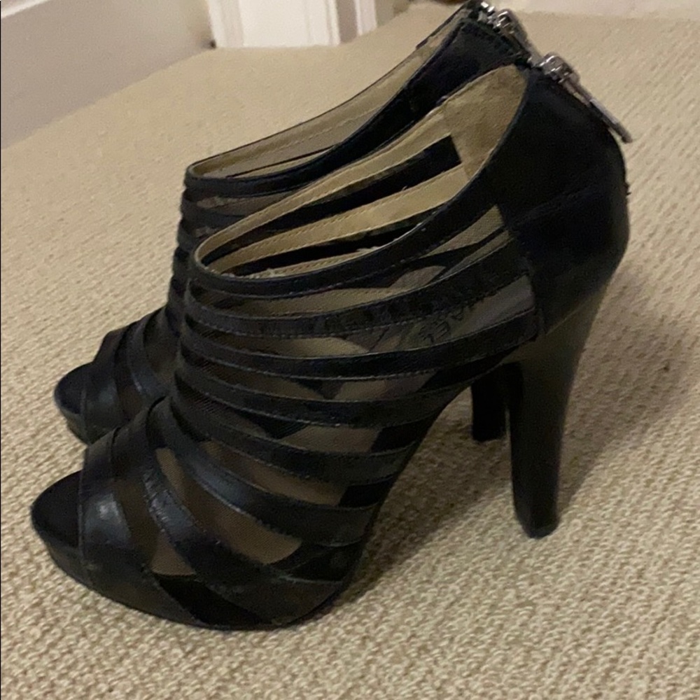 Michael Kors Black heels
